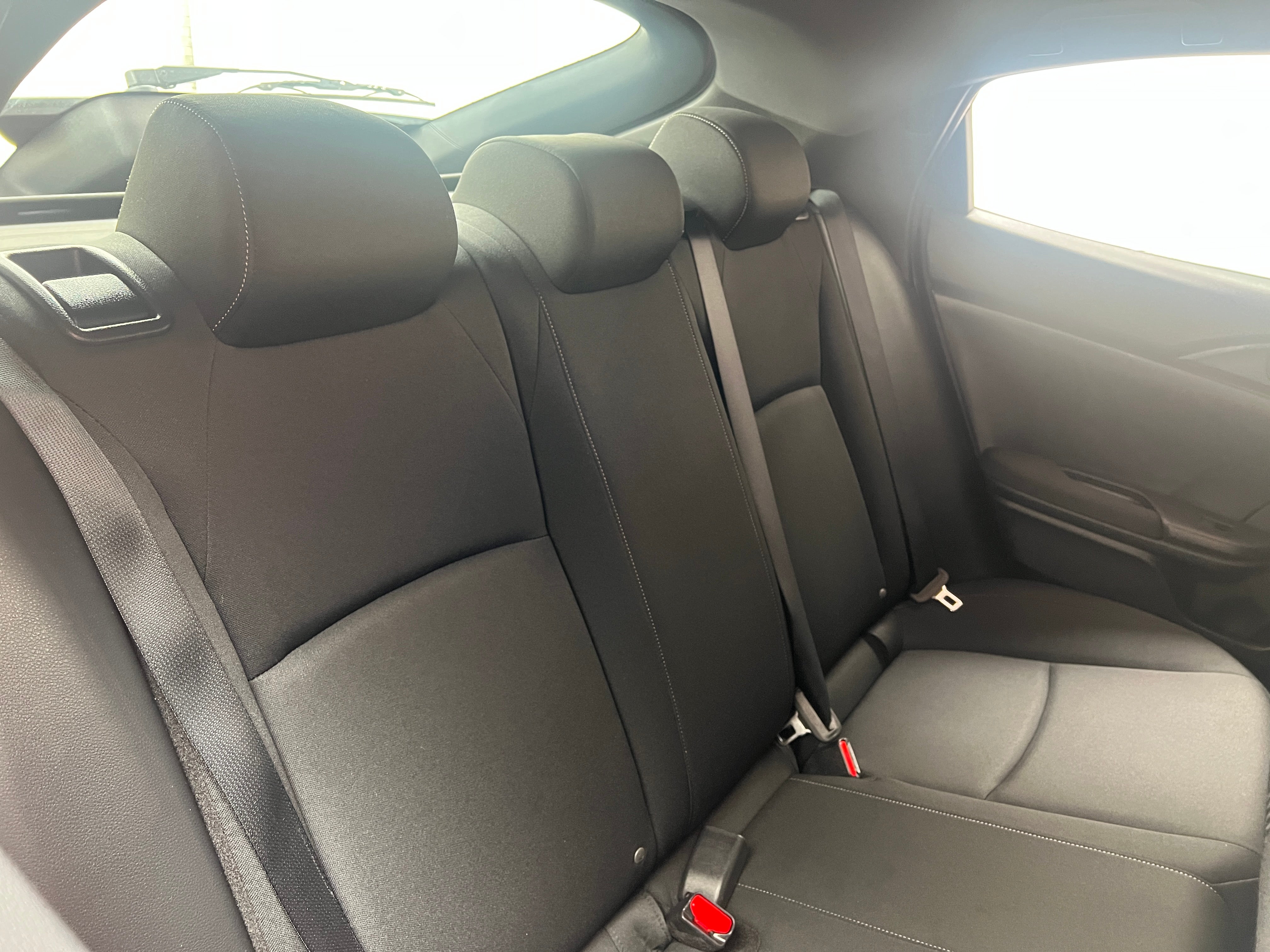 honda civic hatchback 2017 SHHFK7H22HU422995 image honda civic hatchback 2017 SHHFK7H22HU422995 image